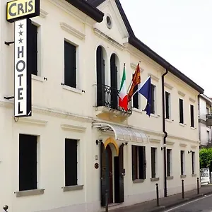 Cris Otel